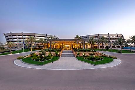 Radisson Blu Hotel & Convention Center, Alexandria