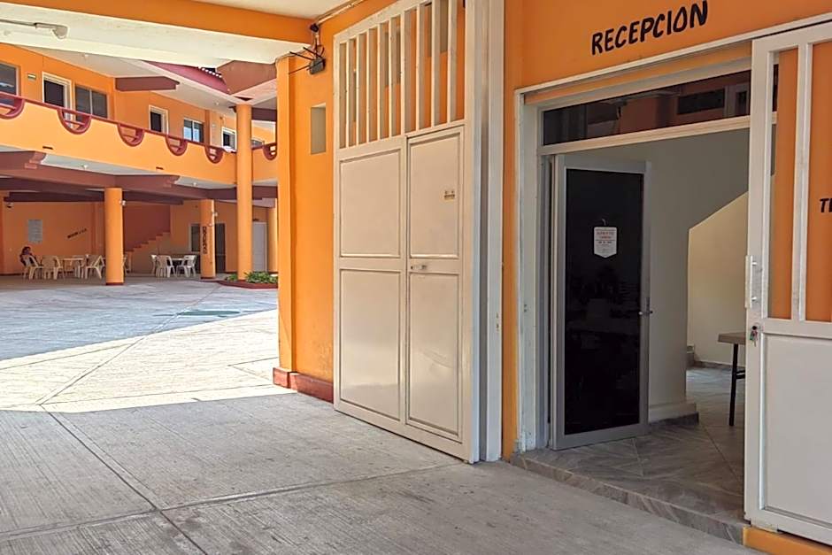 OYO Hotel La Playa