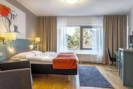 Queen Room