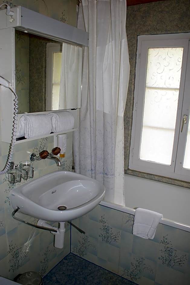 Baeren Hotel, The Bear Inn