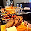 Hotel Sixteen Paris Montrouge