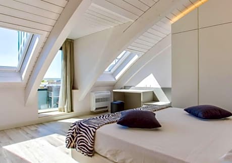 Deluxe Junior Suite
