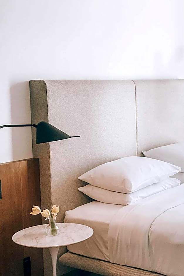The Sarasota Modern, a Tribute Portfolio Hotel
