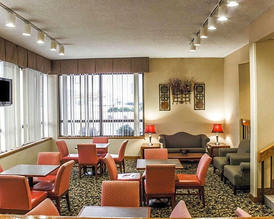 Quality Inn Roanoke near Lake Gaston