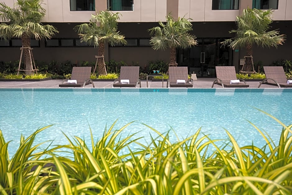 The Crystal Hotel Buriram