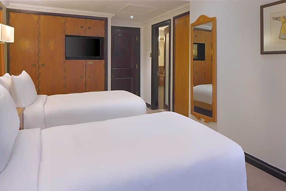 Radisson Blu Hotel, London Leicester Square