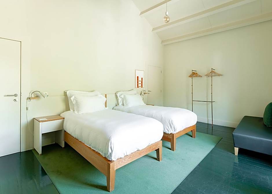 Duas Portas Townhouse