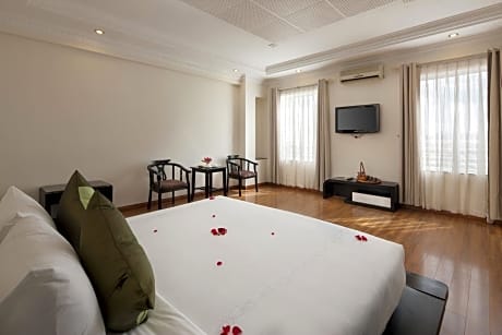 Executive King Suite