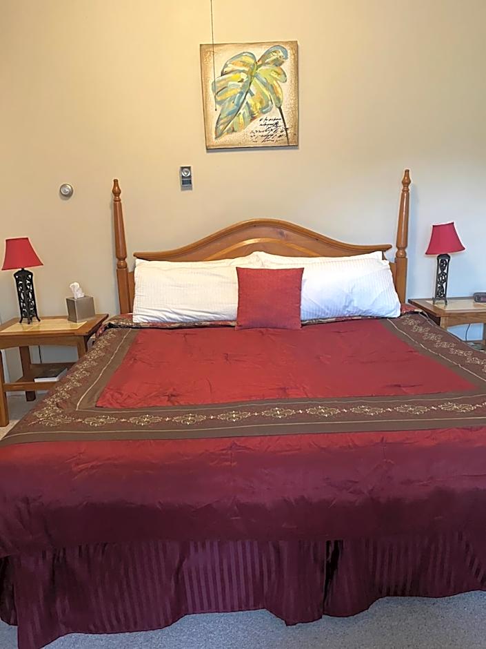 Vinehurst Inn & Suites