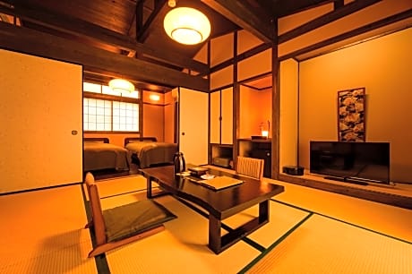 Room with Tatami Area with Hot Spring Bath - Non-Smoking