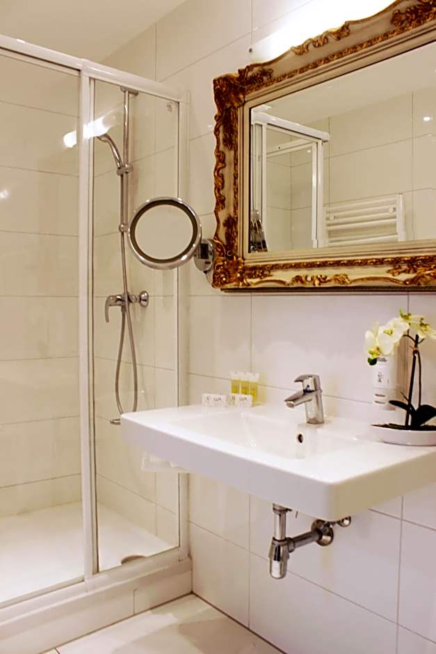 Stadthotel Restaurant Auerhahn