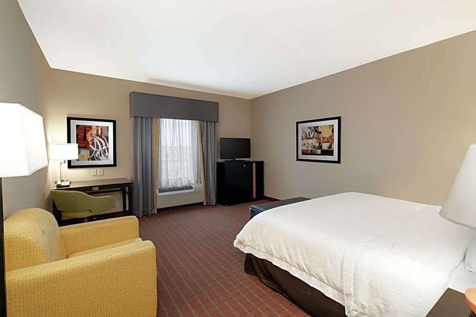 Hampton Inn By Hilton Marion