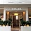 Hotel Lux