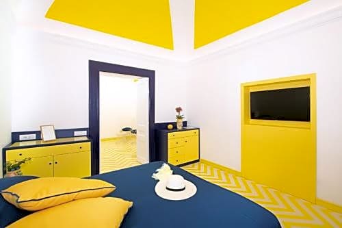 Imperati Suites by Alcione Residence