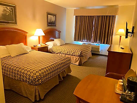 Queen Room with Two Queen Beds - Non-Smoking