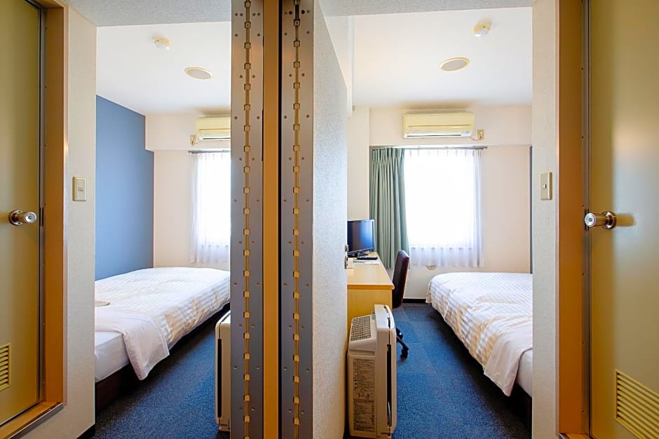 Super Hotel Matsuyama