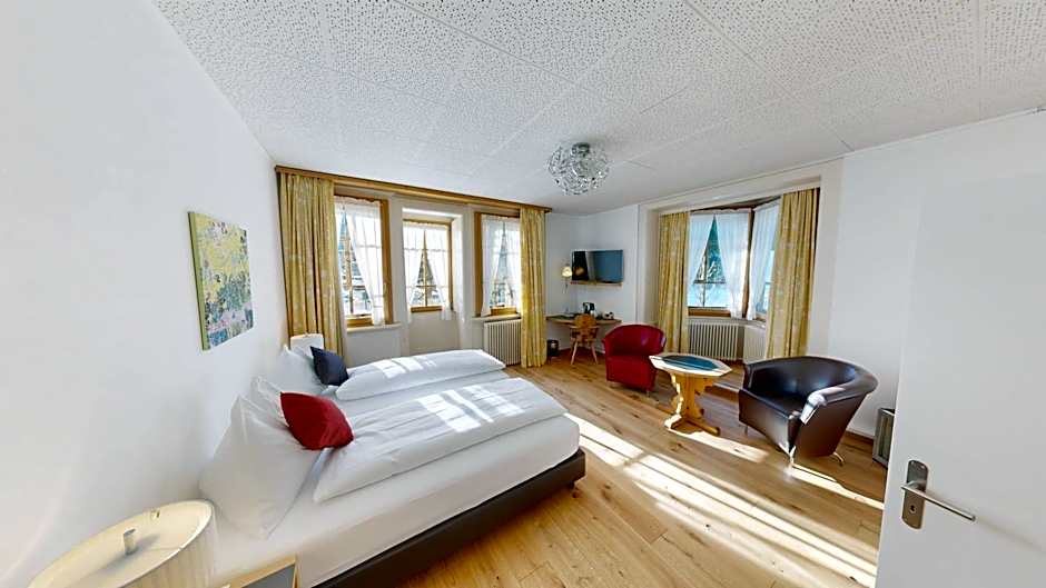 Schweizerhaus Swiss Quality Hotel
