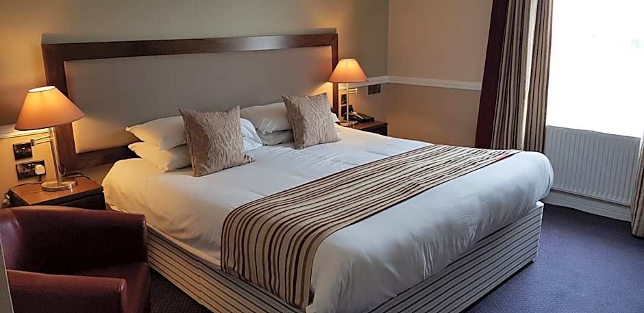 Cahir House Hotel