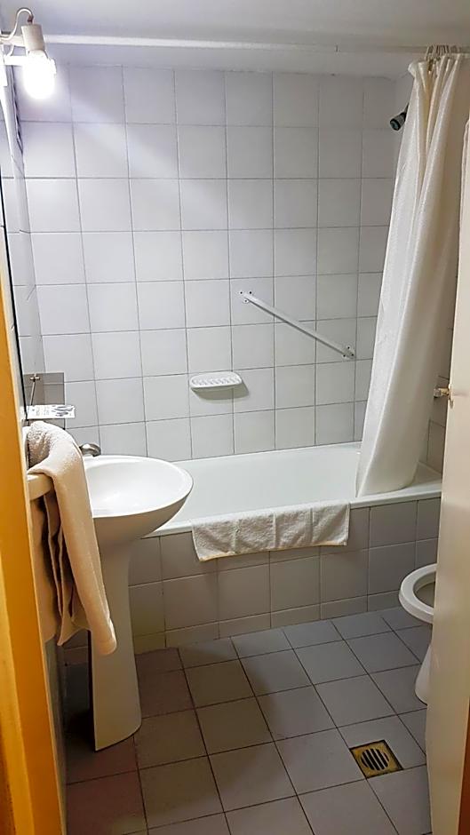 Hotel Puerta del Sol