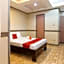 RedDoorz Plus @ Robinson's Circle (Quarantine Hotel)