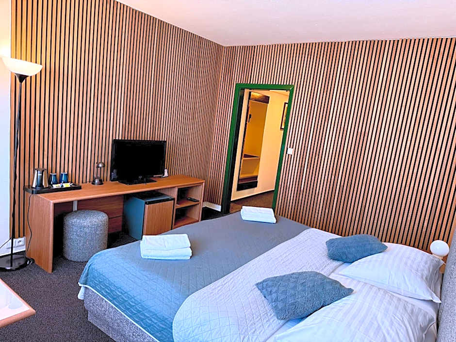 A-Austerlitz Hotel