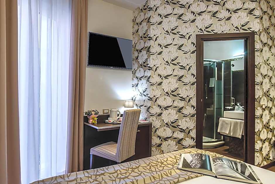 Catone District Hotel