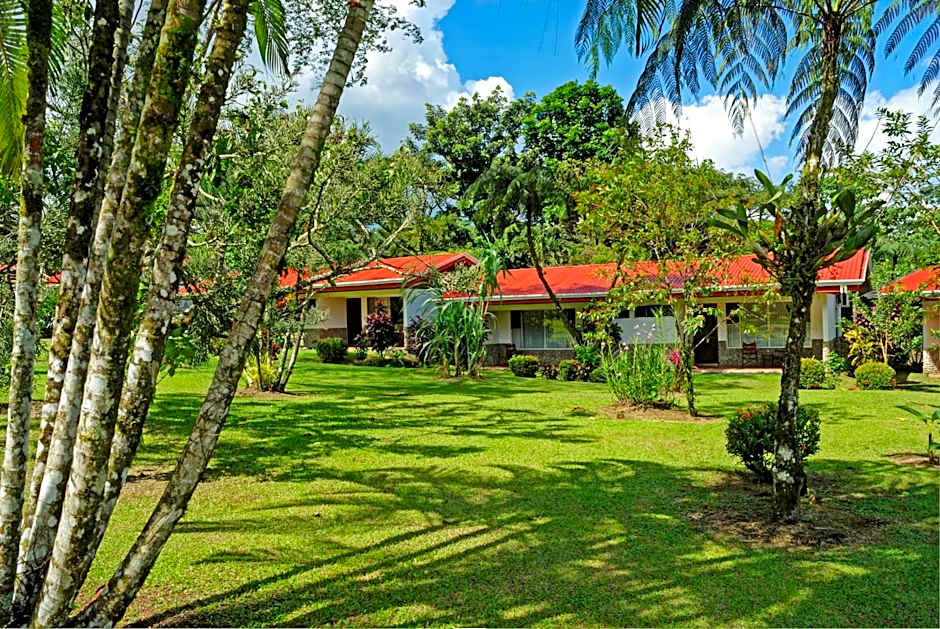 Volcano Lodge, Hotel & Thermal Experience