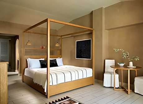 Two-Bedroom Bungalow with Private Pool