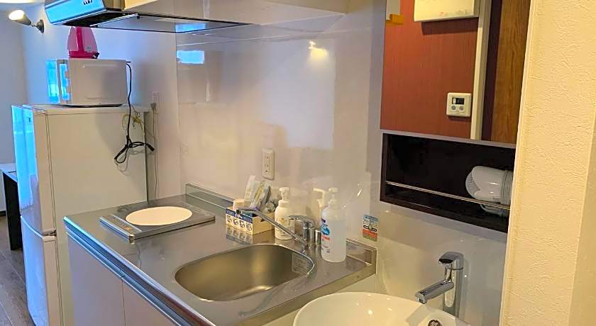 Clean Hotels in Higashimachi