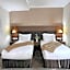 Rhiss Hotel Bostanci