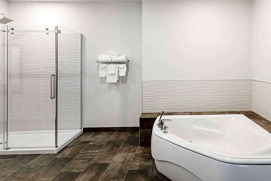 Ramada by Wyndham Revelstoke