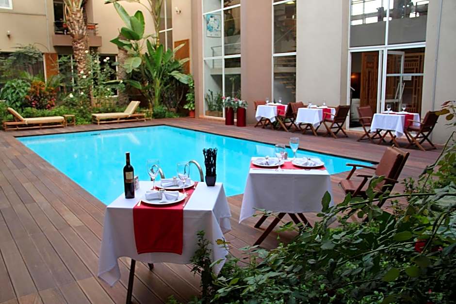 Casablanca Suites & Spa