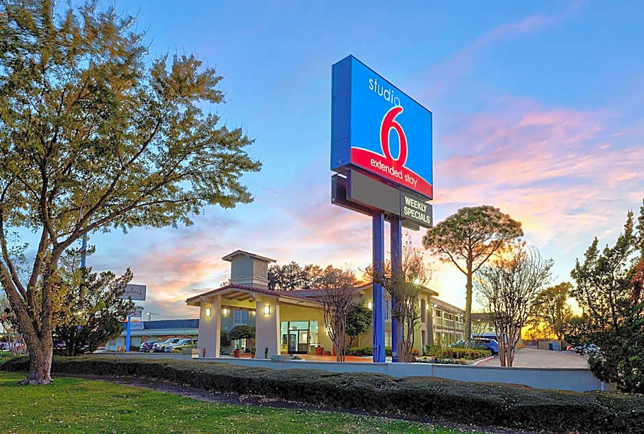 Studio 6-Denton, TX - UNT