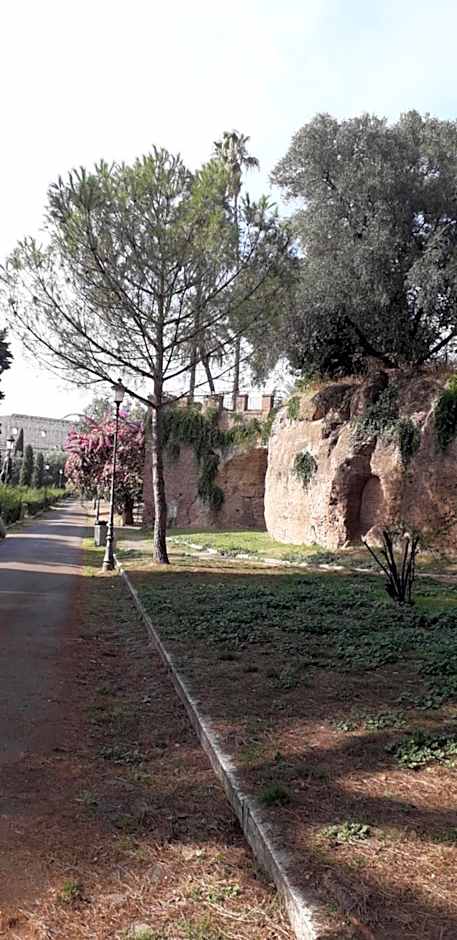 Emanuela Guest House