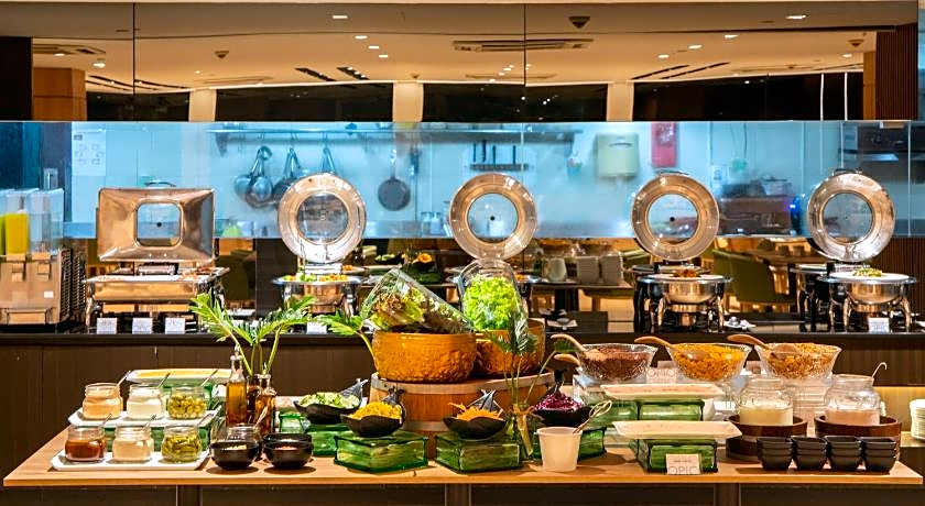 Golden Tulip Mandison Suites (SHA Plus)