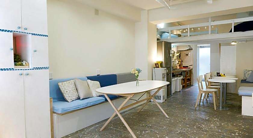 Casa Blanca Guesthouse