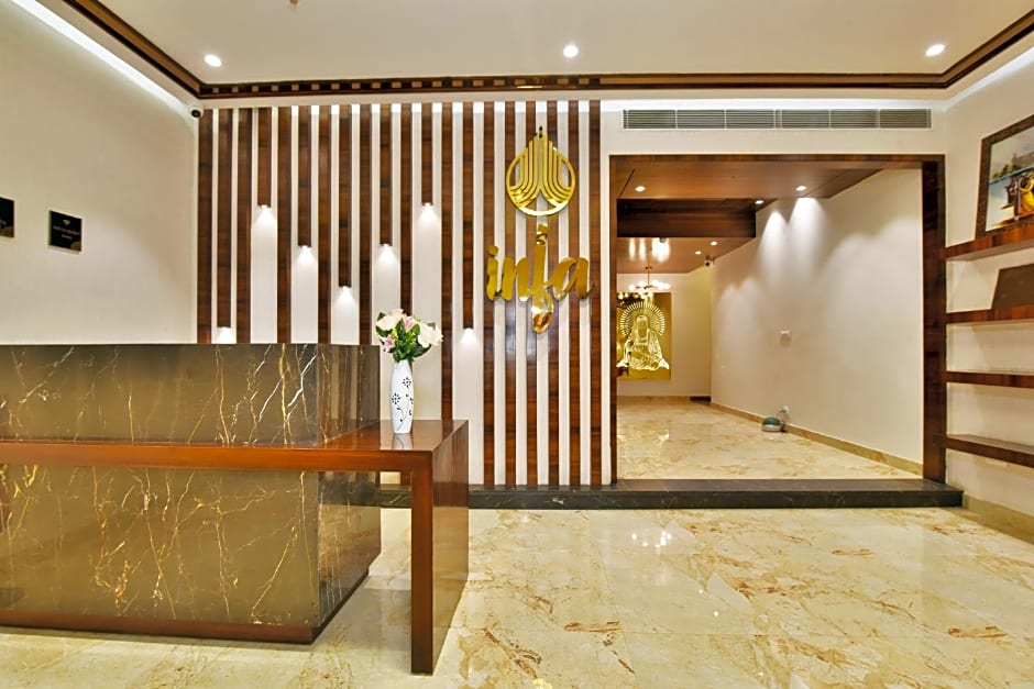 Hotel Infa