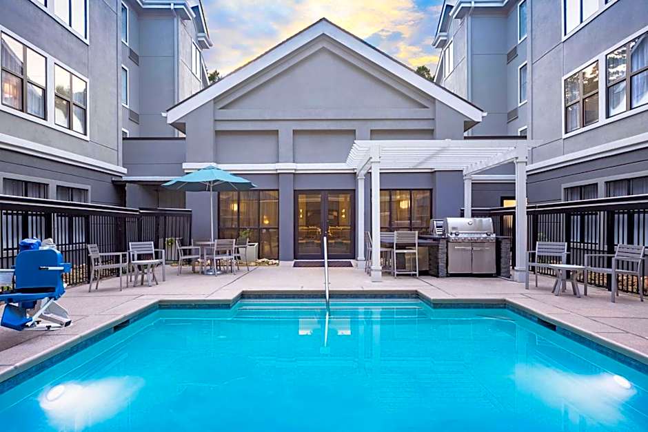 Homewood Suites by Hilton Atlanta Lenox Mall Buckhead
