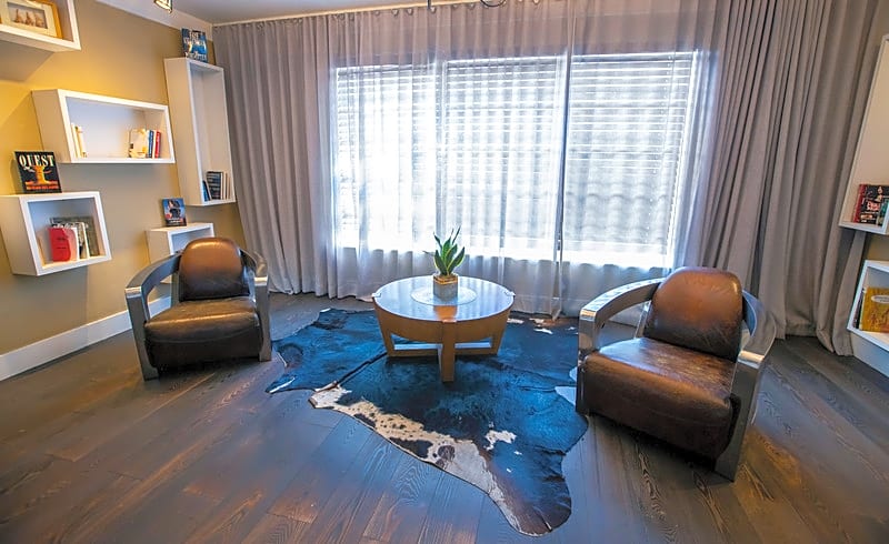 Lincoln Arms Suites