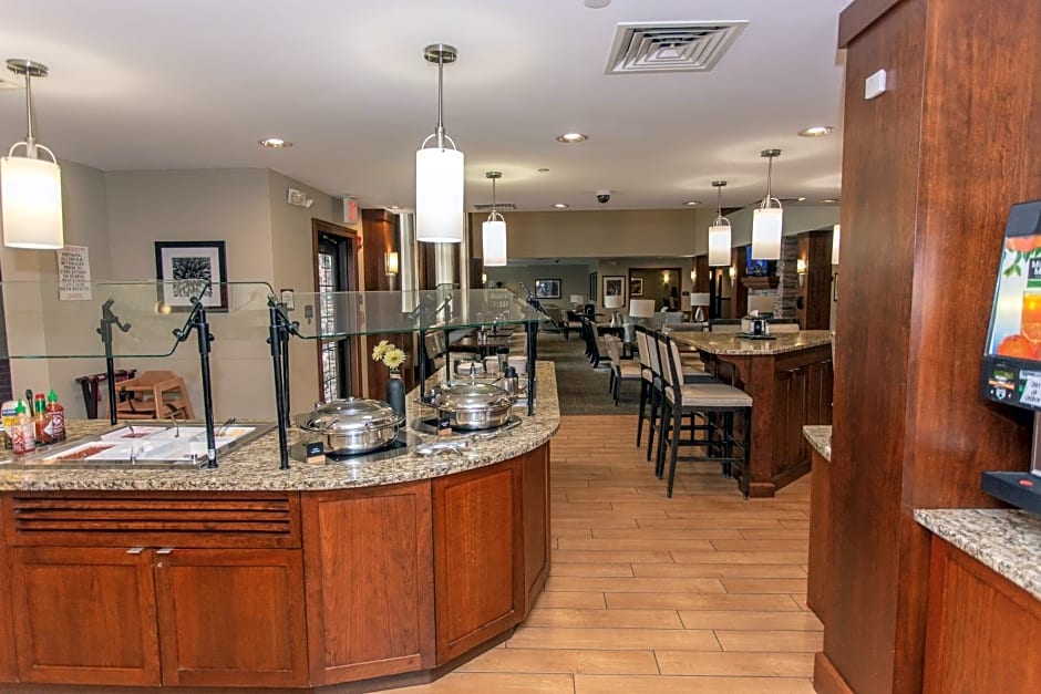 Staybridge Suites Bowling Green