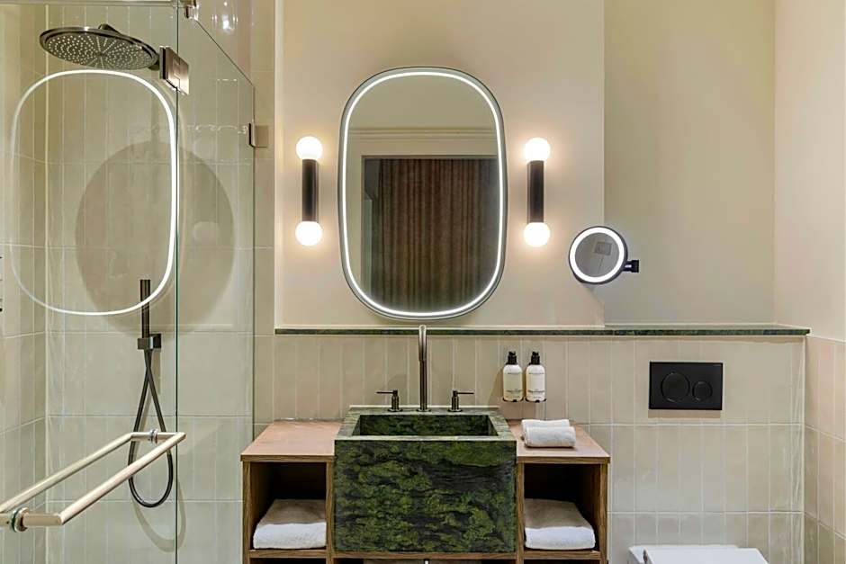 The College Hotel Amsterdam, Autograph Collection