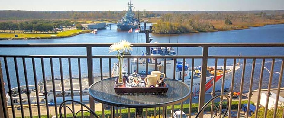 Riverview Suites at Water Street Center
