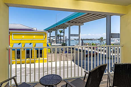 Harbour House at the Inn 212