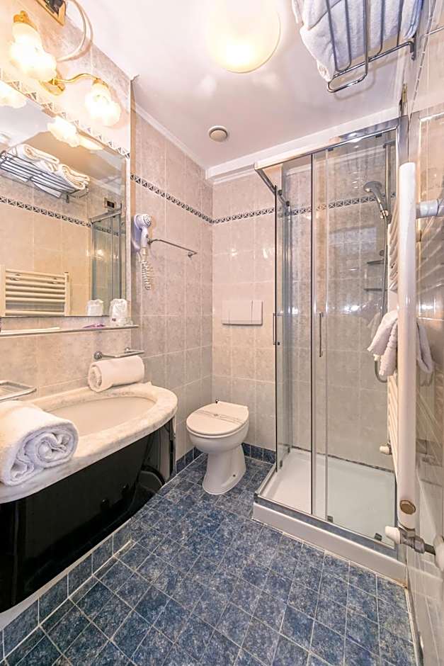 Hotel Pantalon