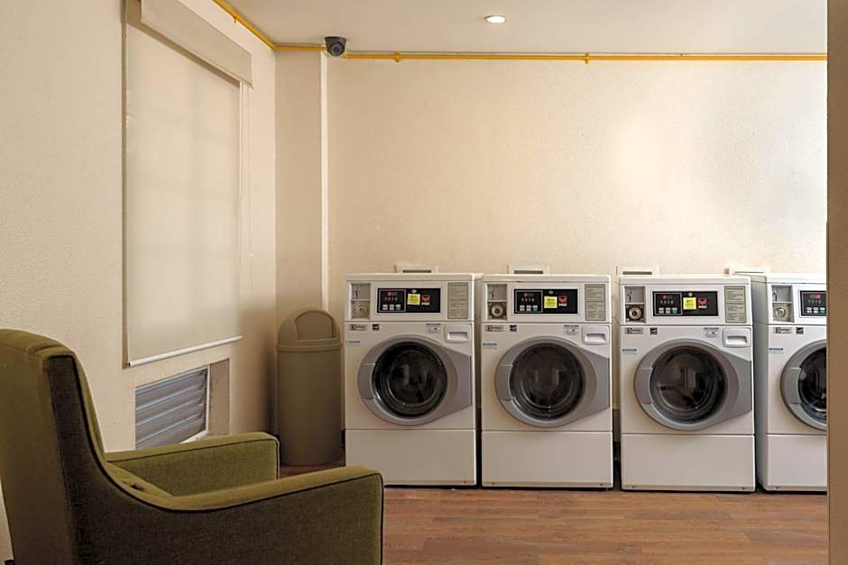 Extended Suites Ciudad del Carmen Aeropuerto