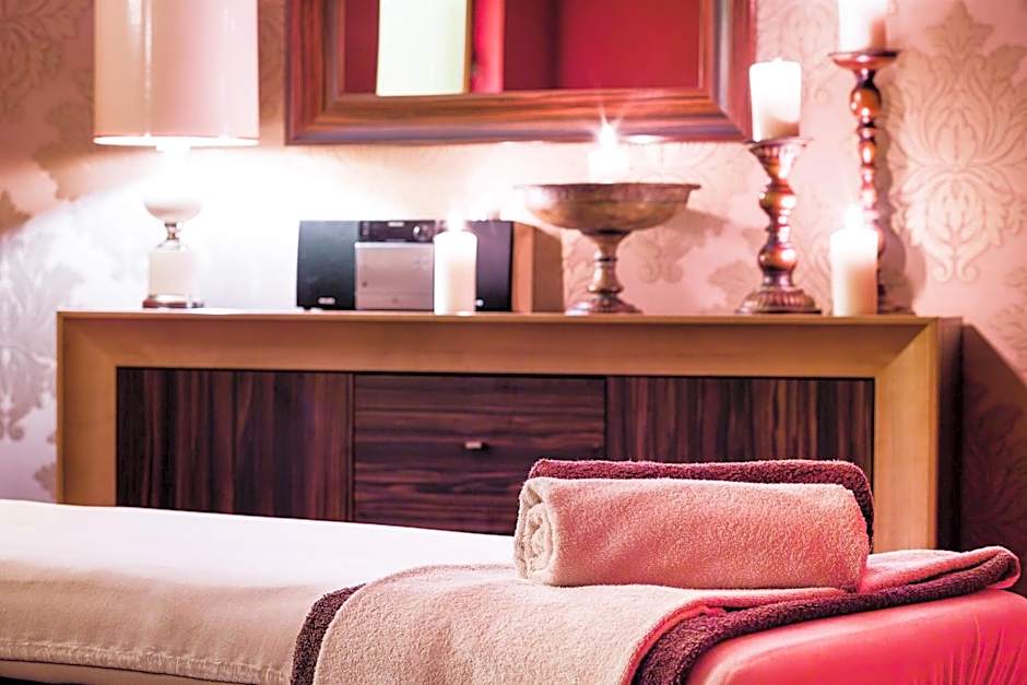 Hotel Konradówka Wellness & SPA - 300 metrów do centrum