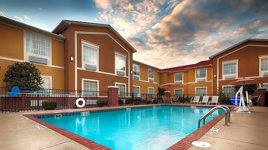 Best Western Sherwood Inn & Suites