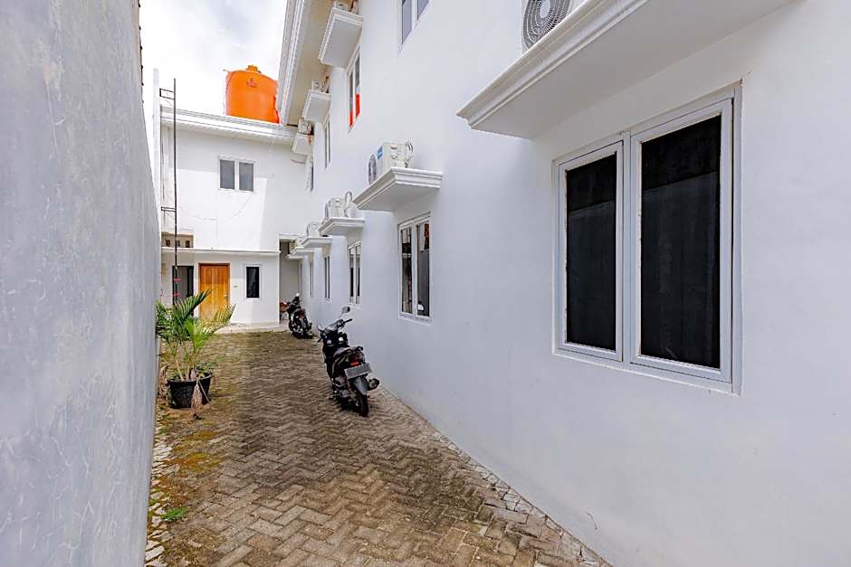 RedDoorz Syariah near Transmart Lampung