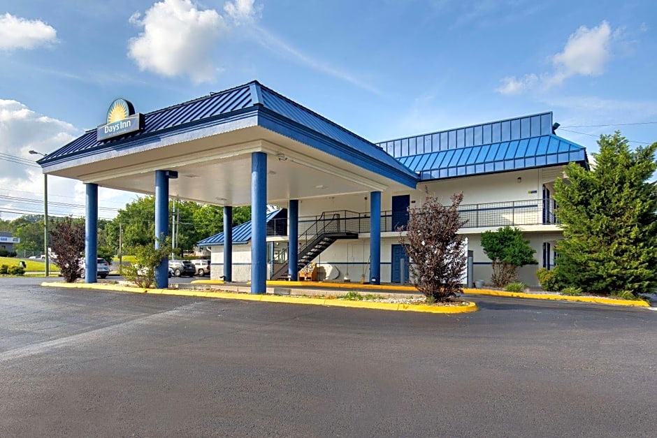 Days Inn by Wyndham Knoxville North