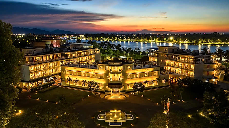 Azerai La Residence Hue